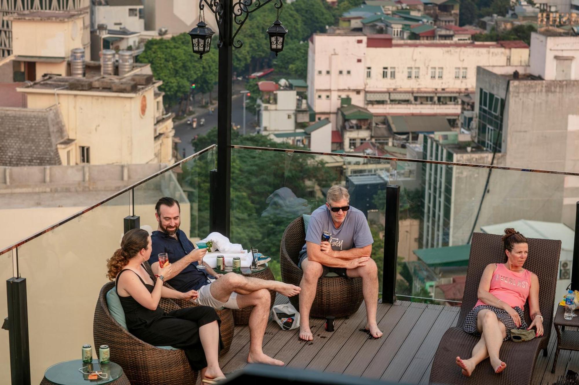 May De Ville Corner Hotel Hanoi Dış mekan fotoğraf