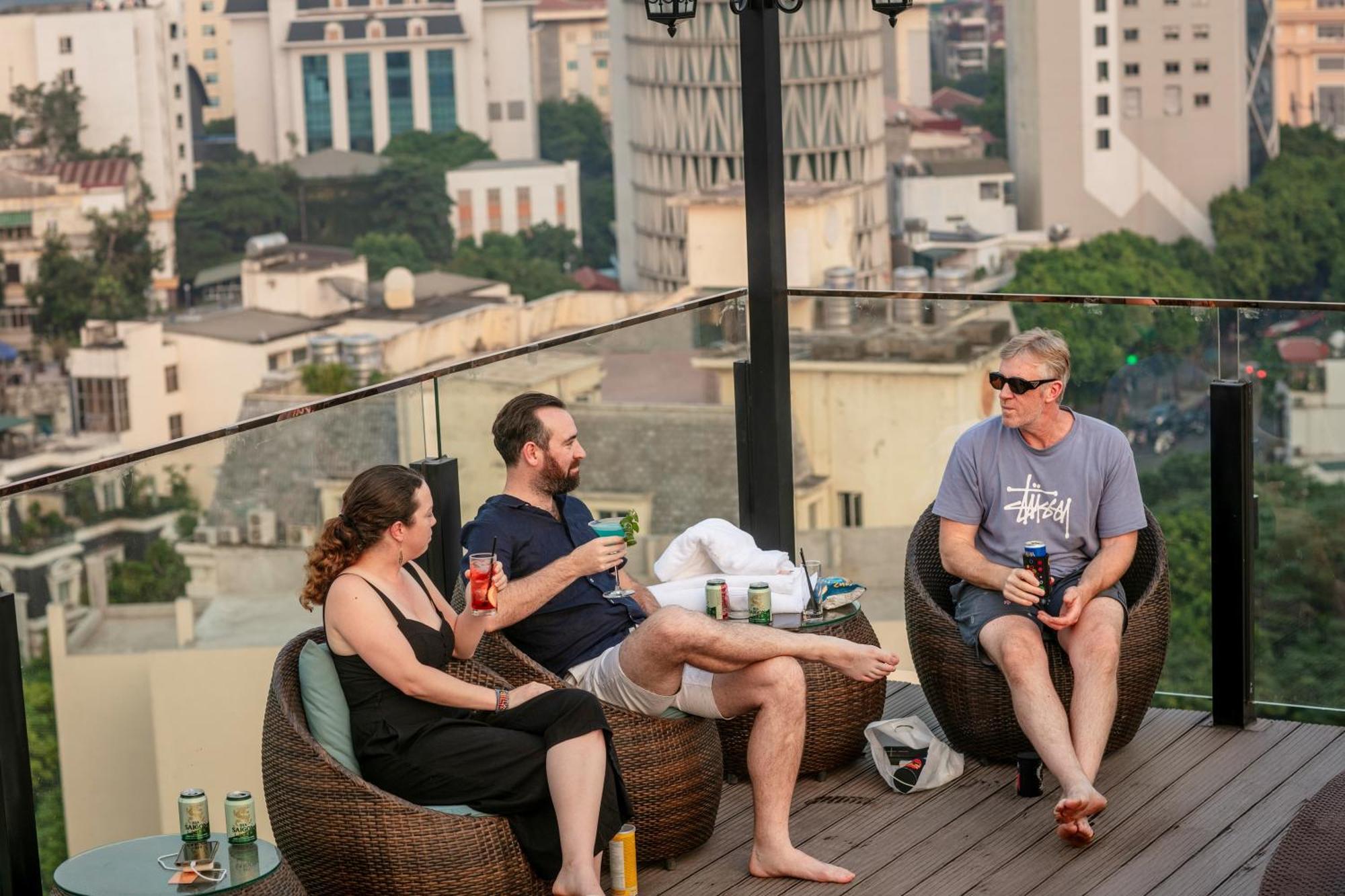 May De Ville Corner Hotel Hanoi Dış mekan fotoğraf