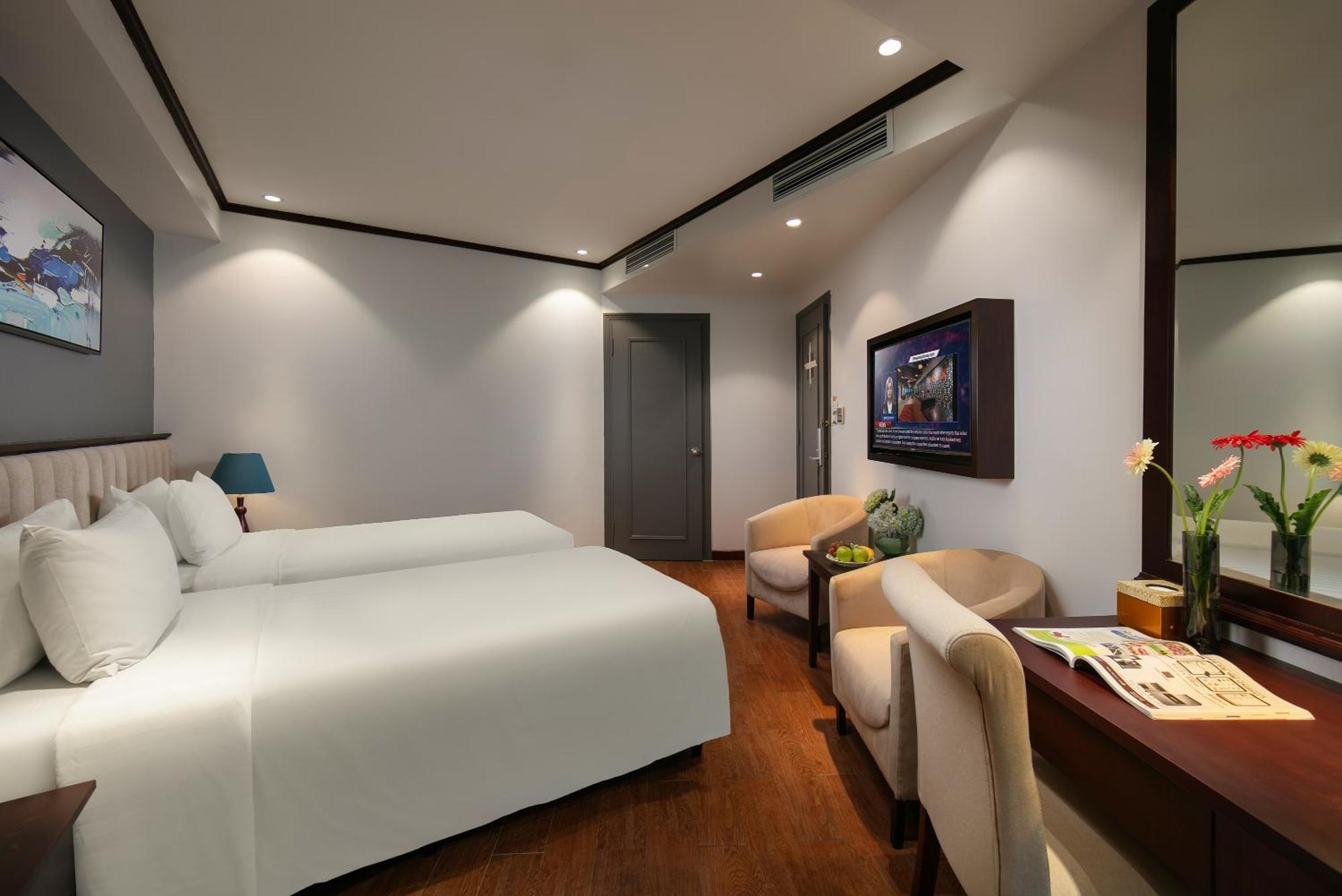 May De Ville Corner Hotel Hanoi Dış mekan fotoğraf